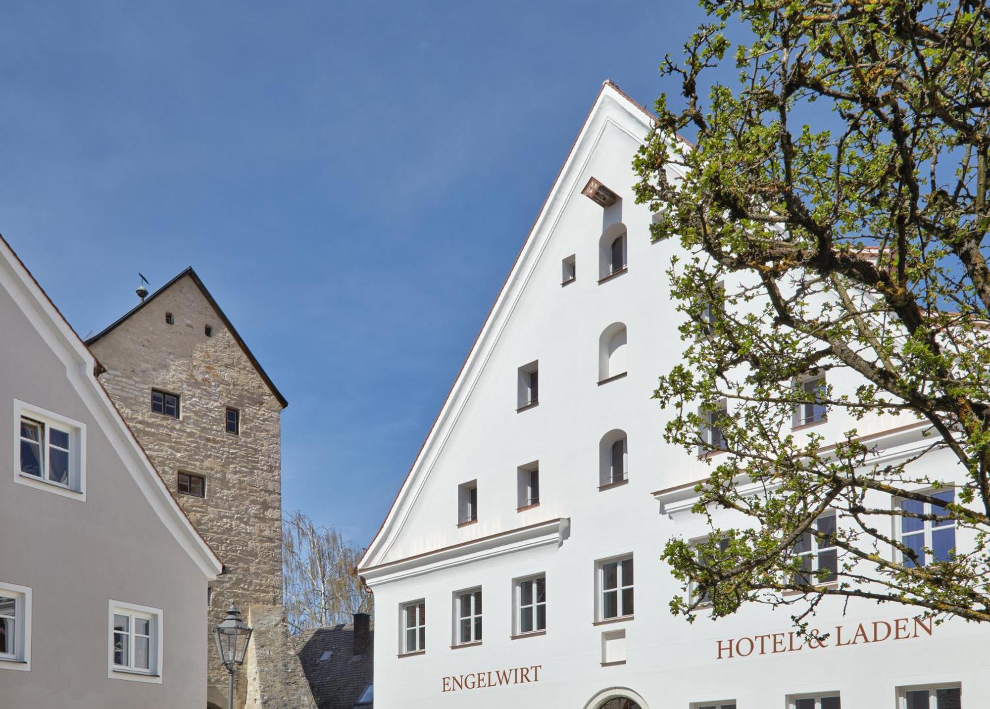 Engelwirt Hotel & Apartments Berching Extérieur photo